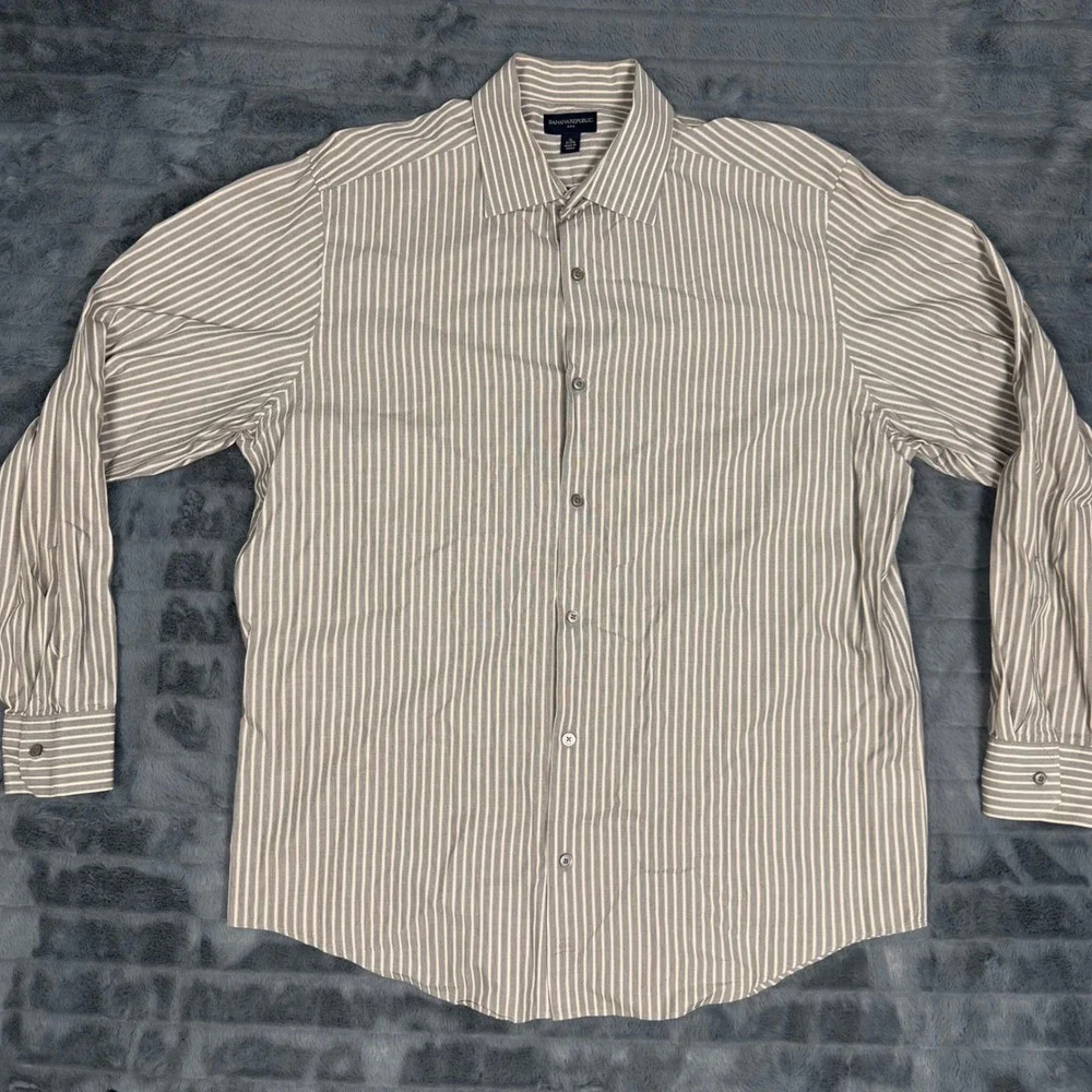 Banana Republic Mens XL Grey White Striped Button Down Shirt Long Sleeve Cotton